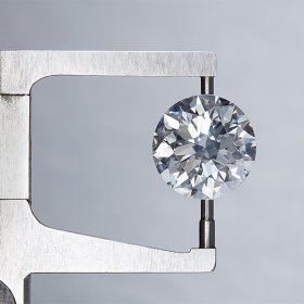 Diamant nebo zirkon?